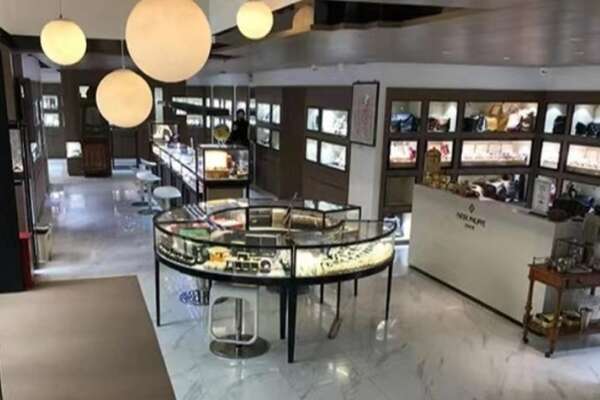 遂宁市大英寄卖奢侈品店